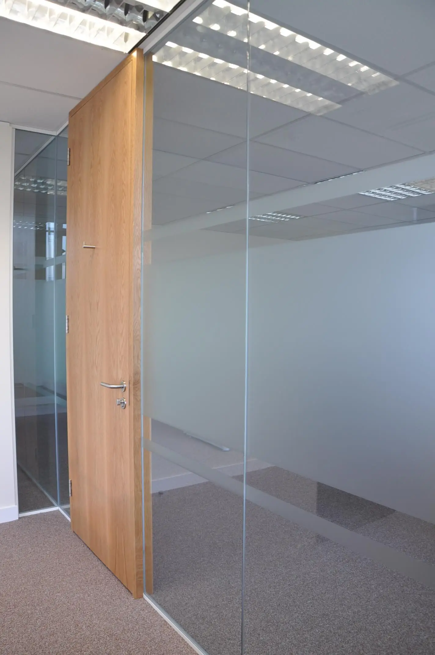 Solid doors with Glass partitions with manifestation