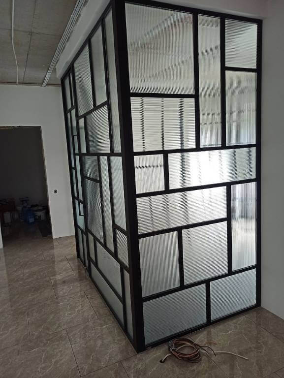 Room Divider 7